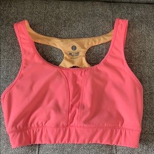 Active sports bra